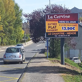 Panneau led installé pour une régie d'affichage pub